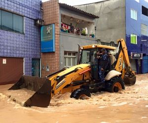 Santo Amaro decreta estado de emergência após enchente