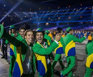 Cerimônia com Cirque du Soleil marca abertura do Pan-Americano