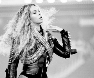 Beyoncé entra com ação judicial contra marca