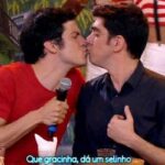 'Adnight': Beijo de Mateus Solano em Marcelo Adnet agita web