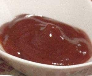 Cientistas criam maneira de aproveitar ketchup ao máximo