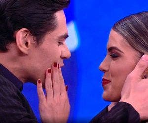 Lucas Veloso pede bailarina em namoro no 'Domingão do Faustão'