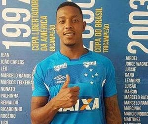 David se apresenta lesionado e Cruzeiro adia pagamento ao Leão