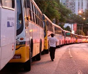 Prefeitura garante micro-ônibus e vans caso haja greve de ônibus
