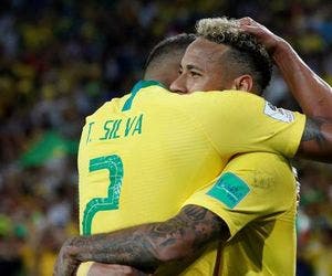 Thiago Silva faz gol e atinge marca histórica na Copa 2018
