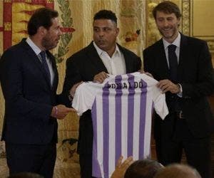Ronaldo Fenômeno é apresentado como novo dono de time espanhol