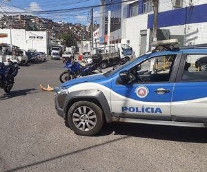 Tiroteio na avenida Barros Reis deixa dois mortos e um ferido