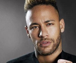 Advogado deixa caso da jovem que acusa Neymar de estupro