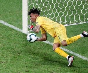 Peru elimina o Uruguai nos pênaltis e enfrentará o Chile na semi