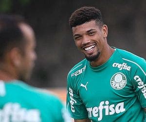 Bahia confirma chegada de zagueiro Juninho por empréstimo