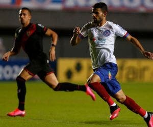Na estreia da era Mano, Bahia perde de 1 a 0 para o Atlético-Go