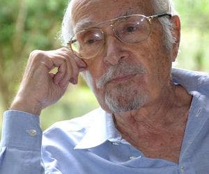 Caricaturista Lan morre aos 95 anos no Rio de Janeiro