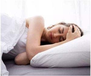 Boa noite de sono pode evitar dor nas costas; saiba importância