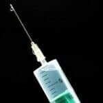 Saúde negocia compra de 20 milhões de doses da vacina Covaxin