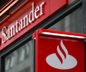 Santander abre 100 vagas de emprego na área de tecnologia