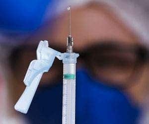 Dose de reforço da vacina Janssen amplia proteção contra covid-19
