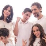 Marcos Mion posta vídeo da família emocionada com estreia