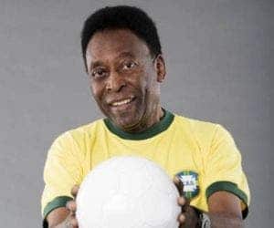 Pelé segue internado após exames de rotina apontarem problemas