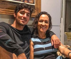 Mãe de Medina comenta foto do ex-marido de Yasmin Brunet