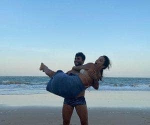 Ivete Sangalo e Daniel Cady curtem praia em Trancoso