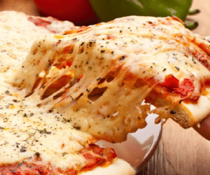 Aprenda a fazer uma pizza rápida de liquidificador
