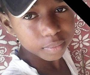 Menino de 13 anos morre afogado após cair de jangada