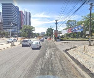 Avenida ACM terá trânsito bloqueado parcialmente de quinta (21)