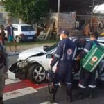 Vídeo: Batida entre dois carros deixa ferido na Avenida Luis Eduardo Magalhães, em Salvador