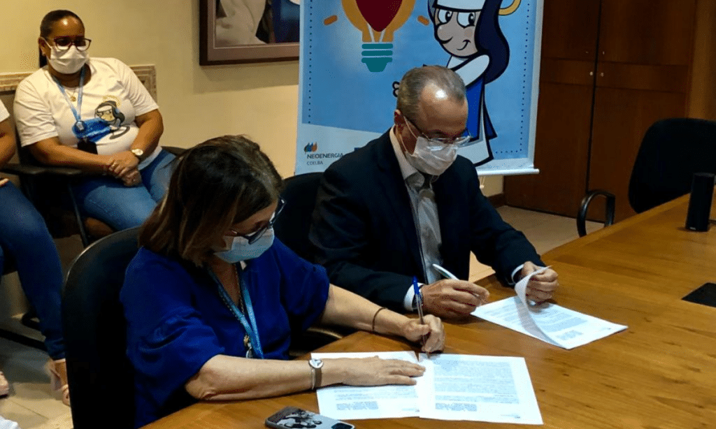 Obras Sociais Irmã Dulce firmam parceria com Coelba para doações através da conta de energia
