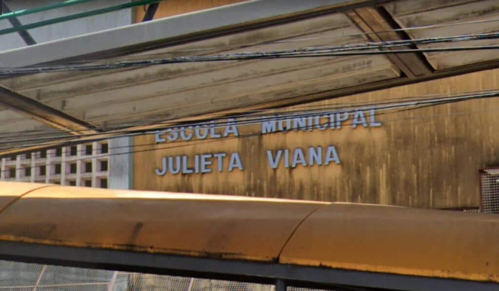 Escola municipal de Salvador tem aula suspensa após roubo de registro de água