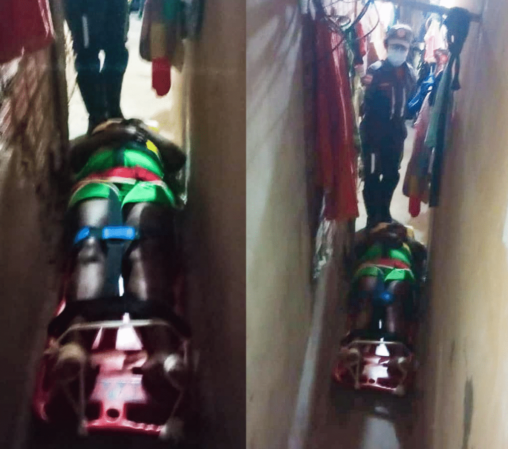 Mulher cai de escada, fica presa entre paredes de imóvel e é salva por Bombeiros em Salvador