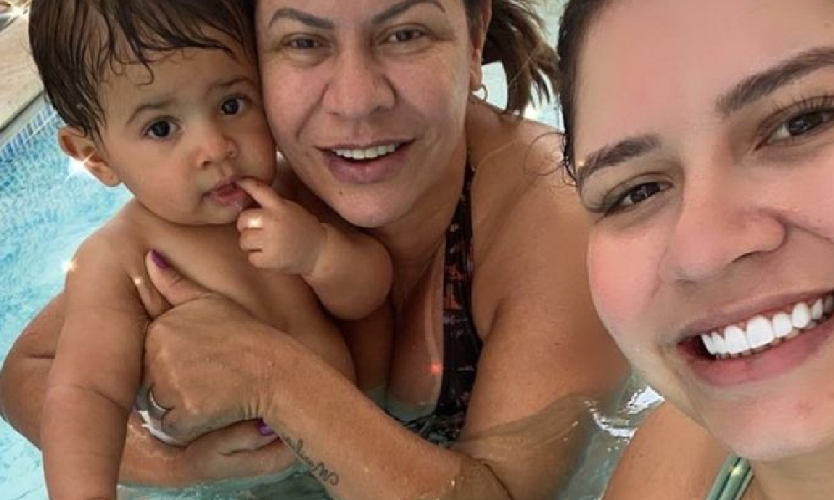Mãe de Marília Mendonça diz que filha organizou independência financeira da família