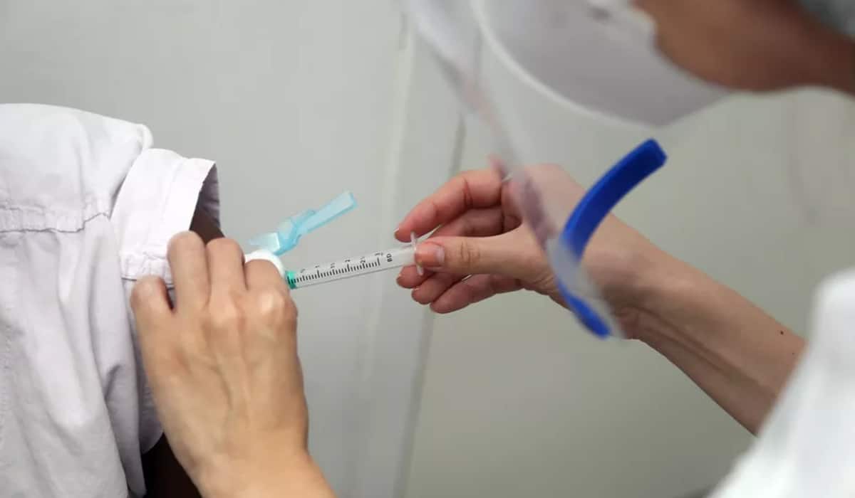 Vacinação contra Covid-19, gripe e sarampo é suspensa em Salvador neste fim de semana