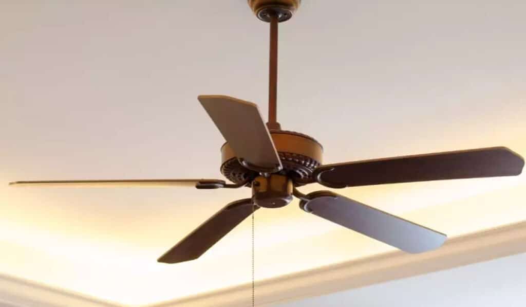 Saiba quais os cuidados necessários para instalar um ventilador de teto