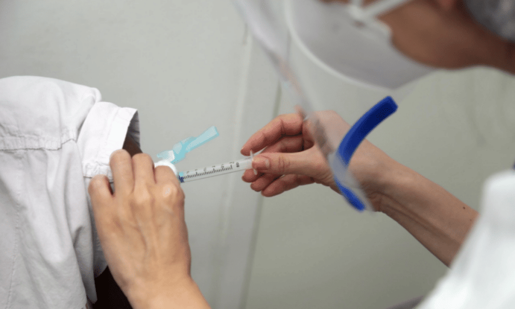 Vacinação Covid-19: Prefeitura suspende temporariamente aplicação da Pfizer pediátrica em Salvador