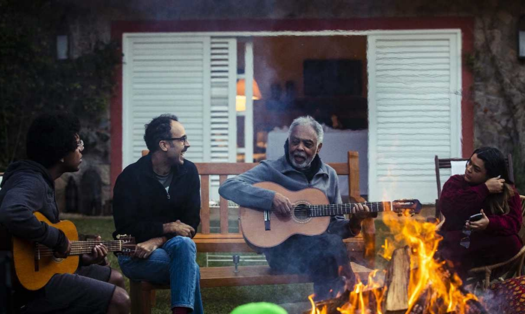 ‘Em Casa com os Gil’: Prime Video lança trailer de série com Gilberto Gil e família
