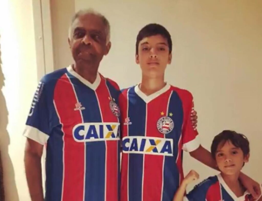 Gil e seus tricolores: cantor diz que torce pelo Bahia, mas admite ter ‘afeição’ por outros cinco clubes 