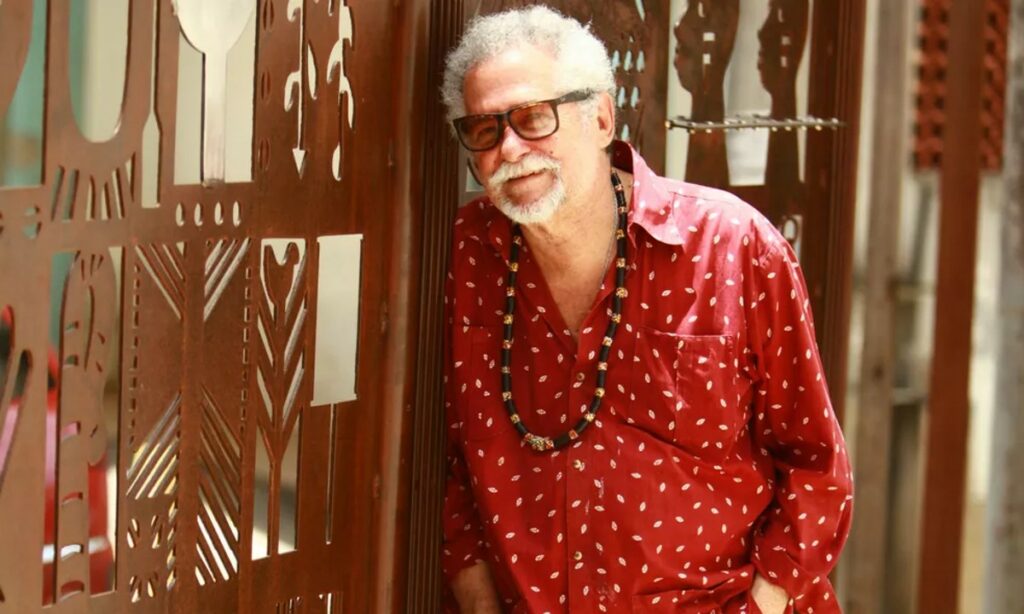 Aos 82 anos, poeta e compositor Capinam se apresenta em julho no Rio Vermelho