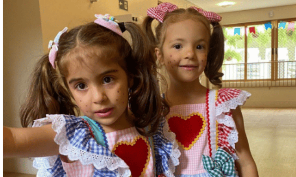 Filhas gêmeas de Ivete Sangalo roubam a cena ao dançarem ‘sofrência’ nas redes sociais; veja vídeo