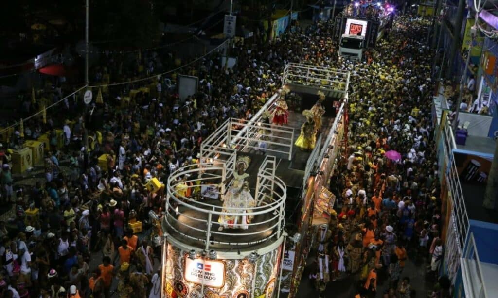 O Carnaval de rua de Salvador é uma invenção do povo negro