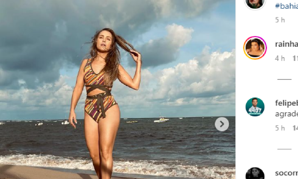 Carla Diaz esbanja corpão em fotos na Bahia: ‘Photodump de um dia gostoso’