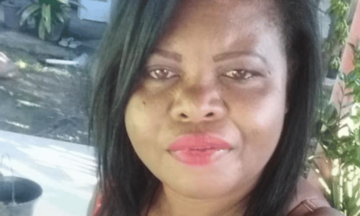 Mulher é morta a facadas pelo ex-companheiro na Bahia