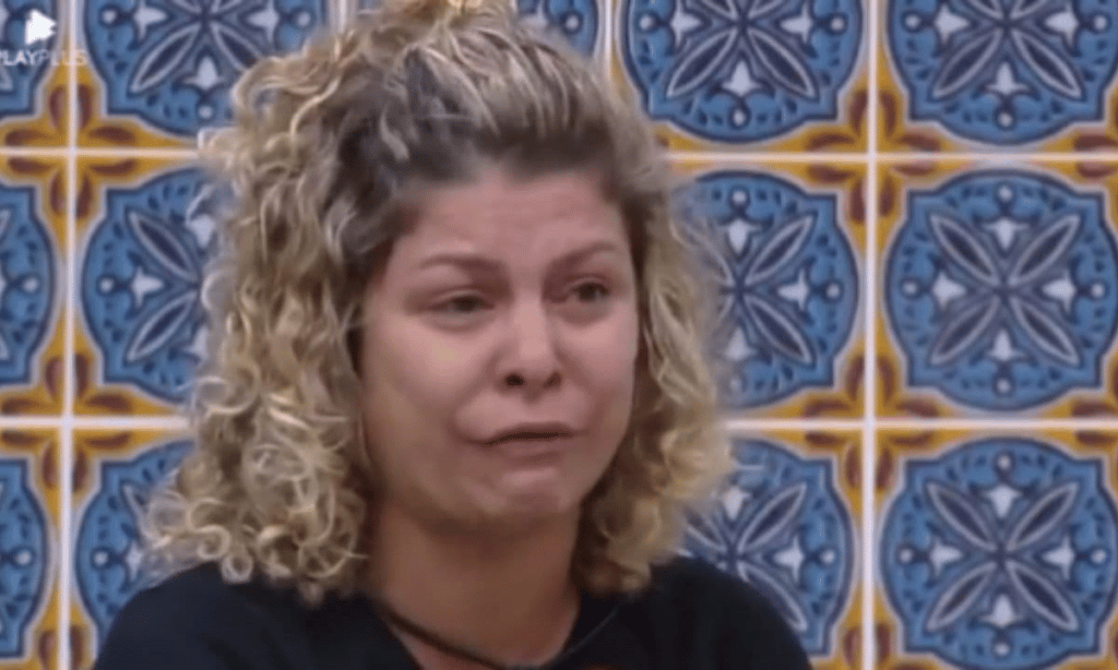 Bárbara Borges chora ao relatar dificuldades financeiras: ‘Desde 2019 sem trabalhar’