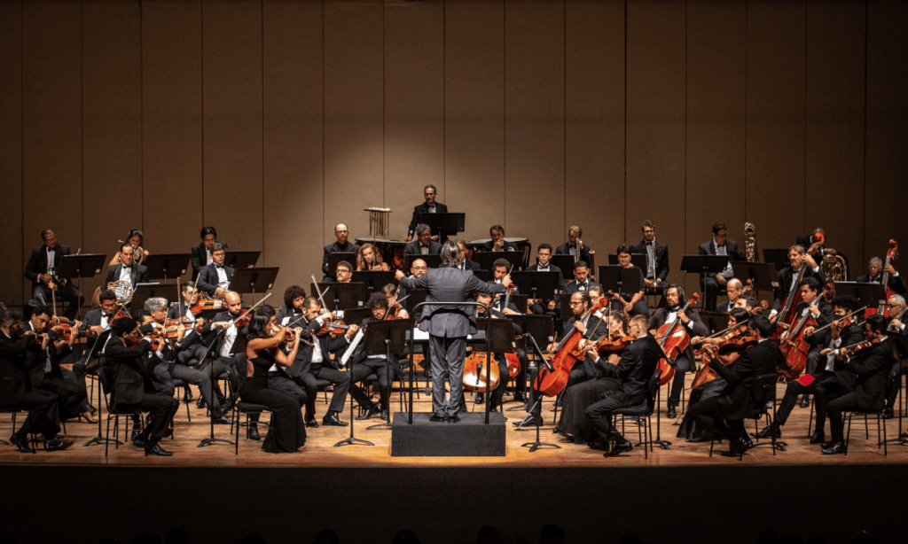 Orgulho, amor, realização e família: músicos contam como é fazer parte da OSBA nos 40 anos da orquestra