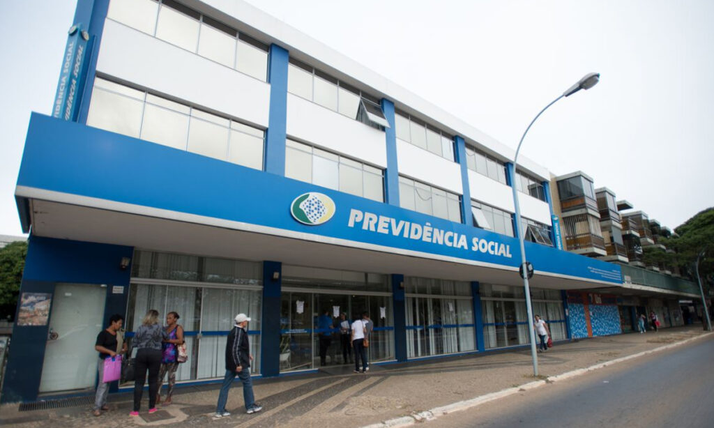 Previdência convoca mais de 11 mil aposentados e pensionistas na Bahia para prova de vida; saiba como fazer