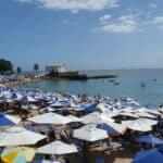 Salvador tem 9 praias impróprias para banho; Porto e Farol da Barra integram lista
