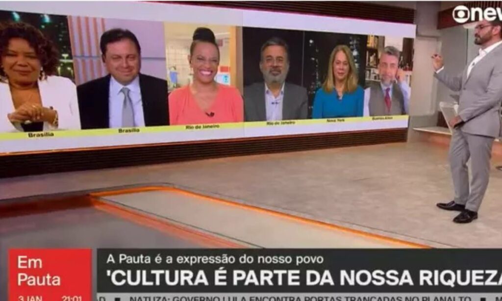 Jornalista da GloboNews canta ‘Faraó’ para Margareth Menezes