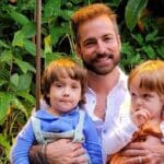 Thales Bretas, viúvo de Paulo Gustavo, passa por susto em viagem com filhos