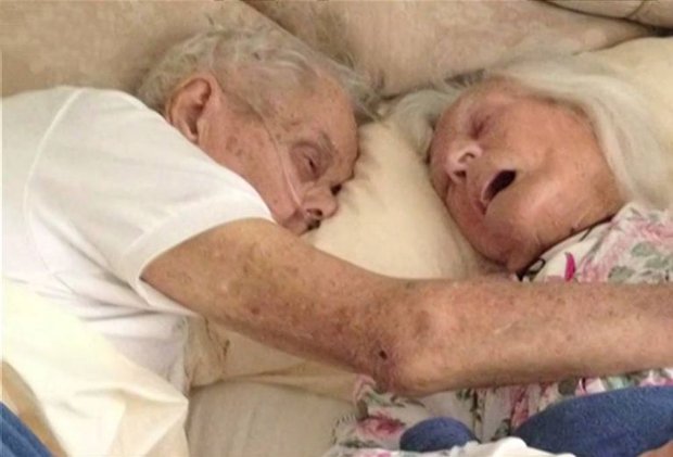'I love you, wait for me, I'll be there soon': Couple married for 75 years die in each other's arms